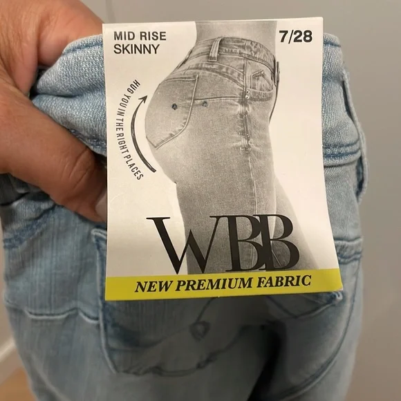 WOMEN BRAND NEW YMI JEANS - Picture 8 of 11